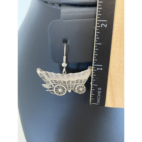 Covered Wagon Dangle Earrings Silver Tone Western Oregon Trail Wild West - Picture 4 of 5